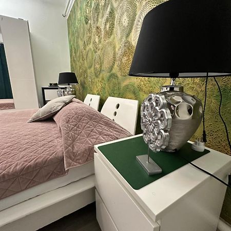 فيتْشيش Airport17 B&B المظهر الخارجي الصورة